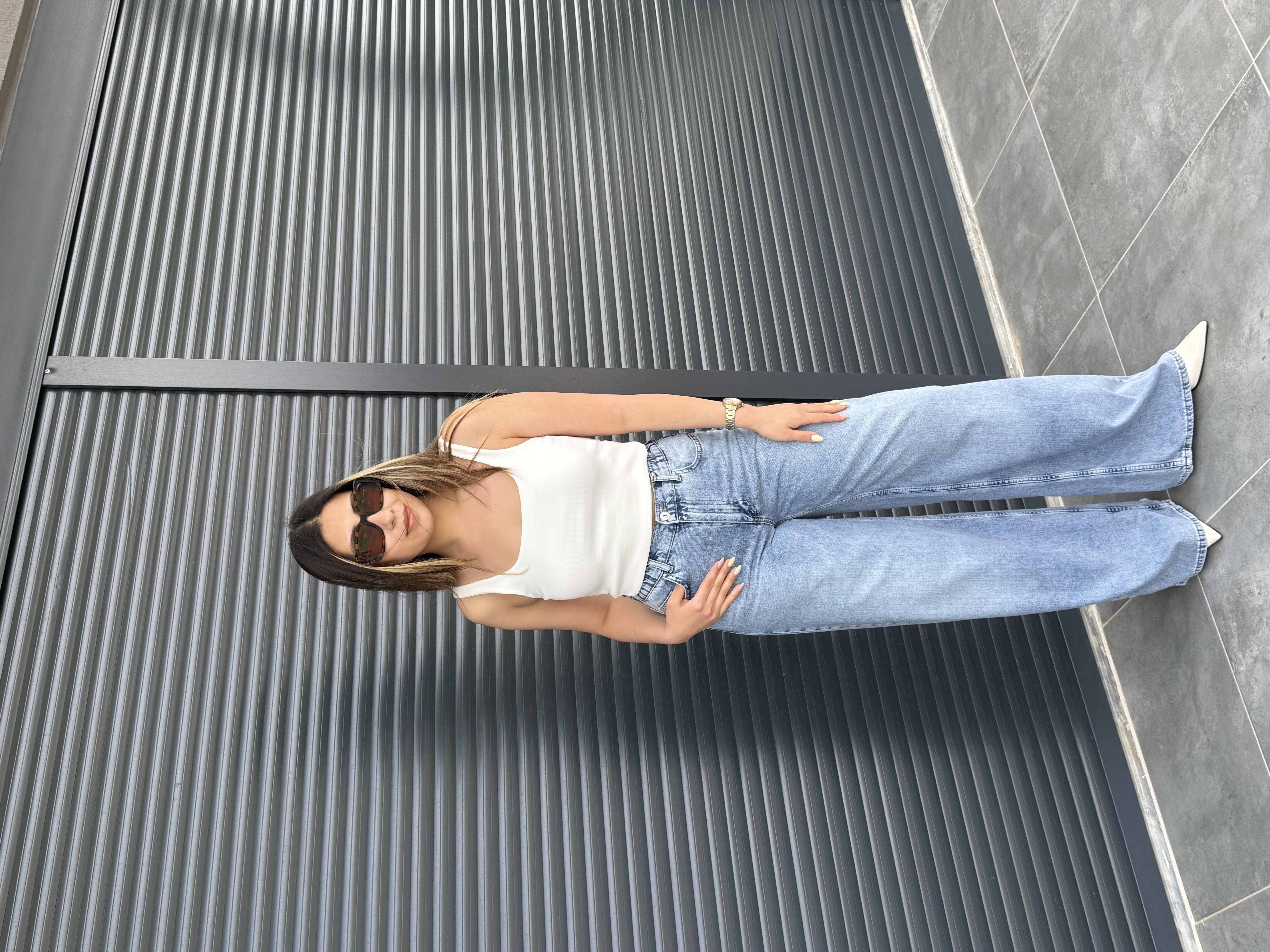 Karol Beli Lastikli Tensel Jean 