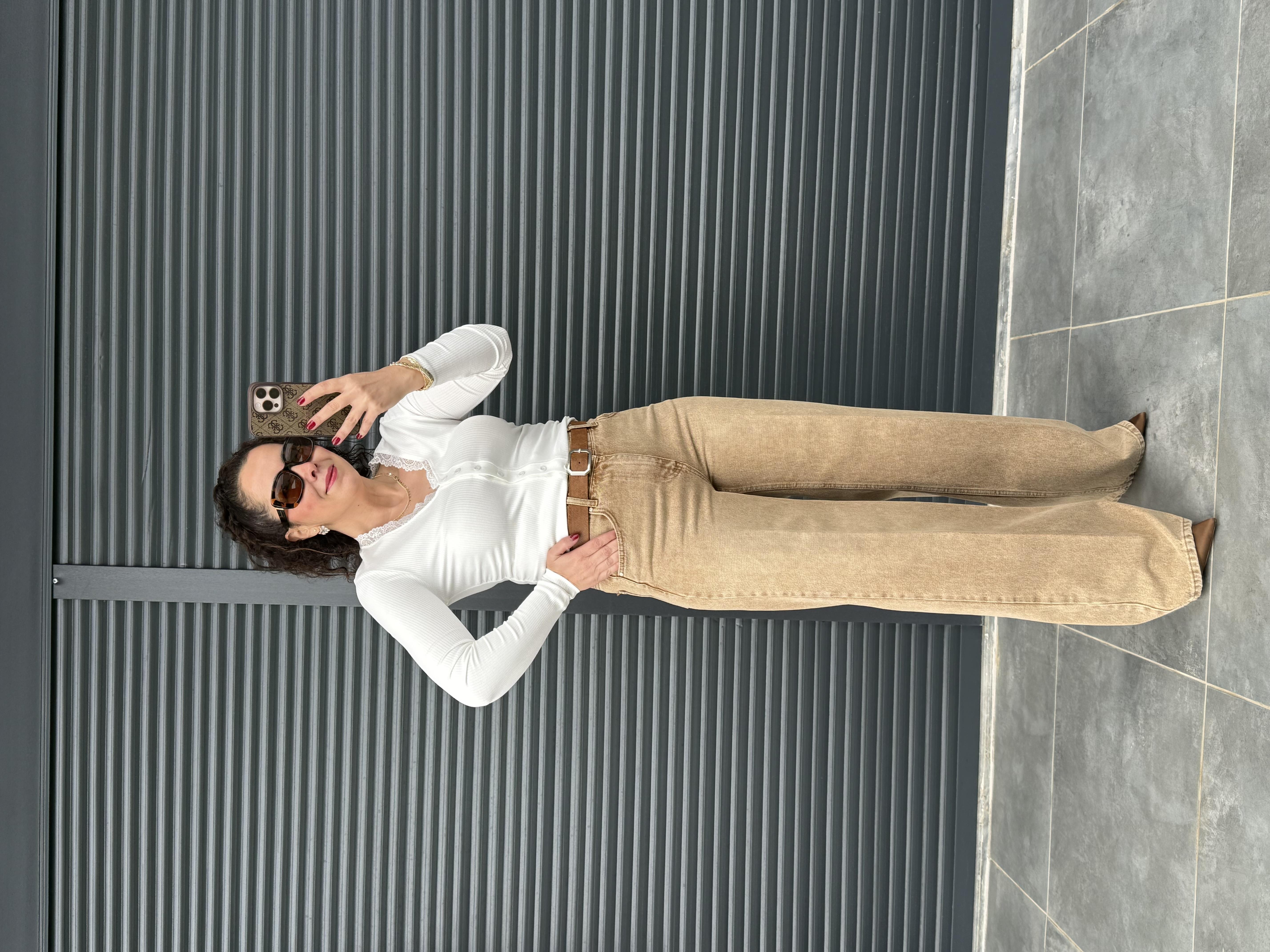 Karol Kemerli Palazzo Jean Karamel