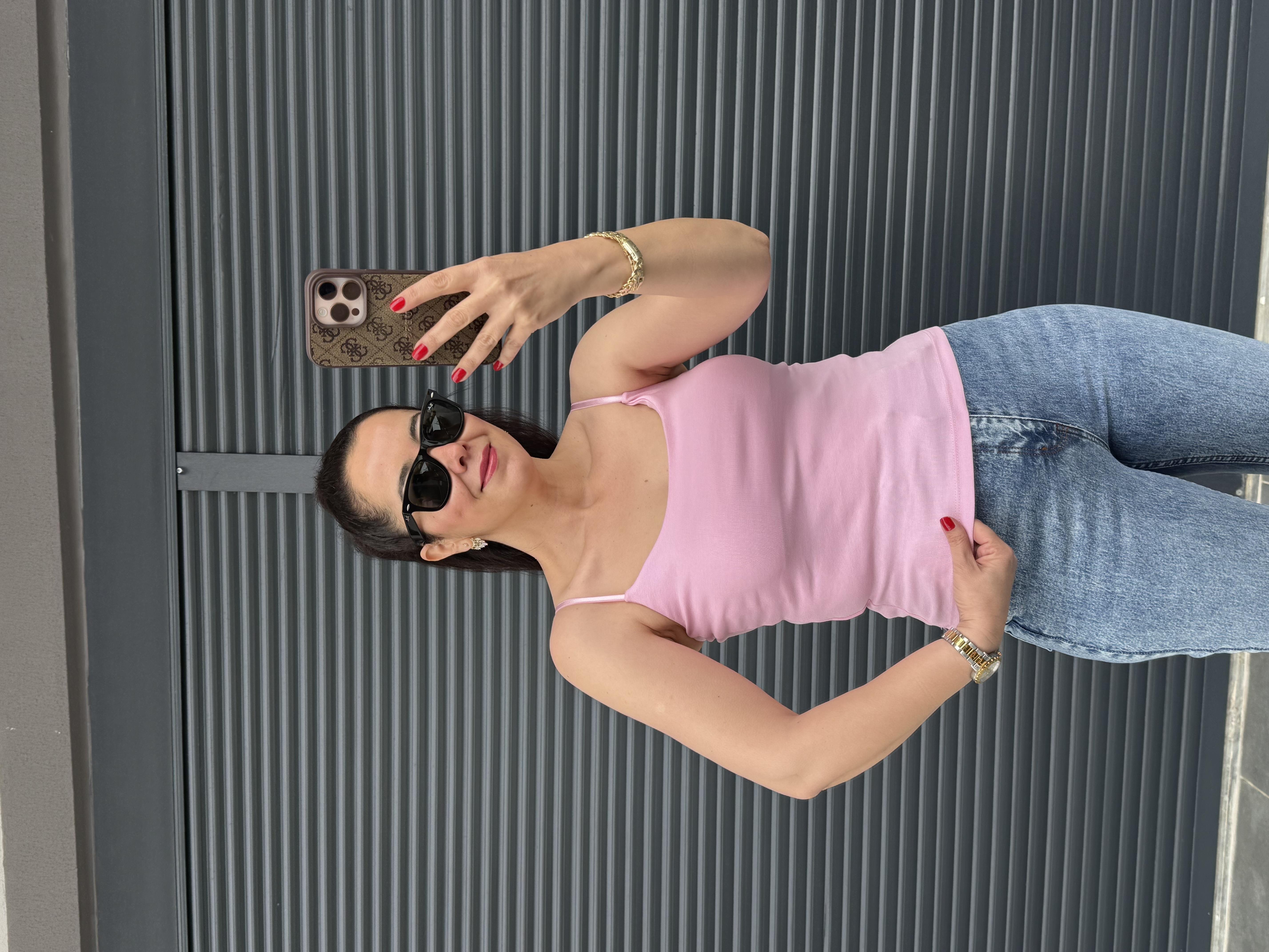 Karol Kopçeli Atlet Pembe