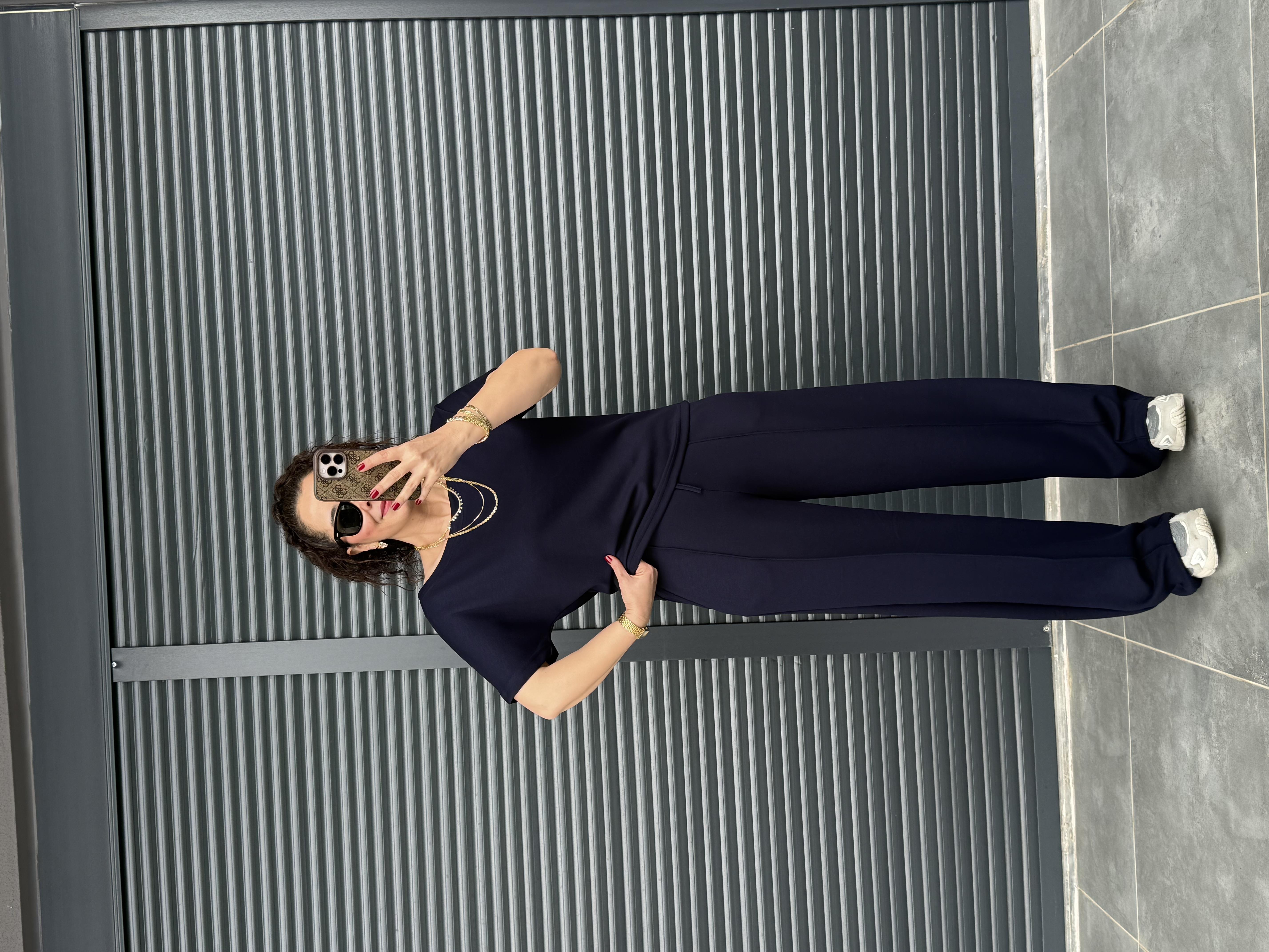 Modal Kumaş Kayık Yaka T-Shirt Pantolon Takım Lacivert