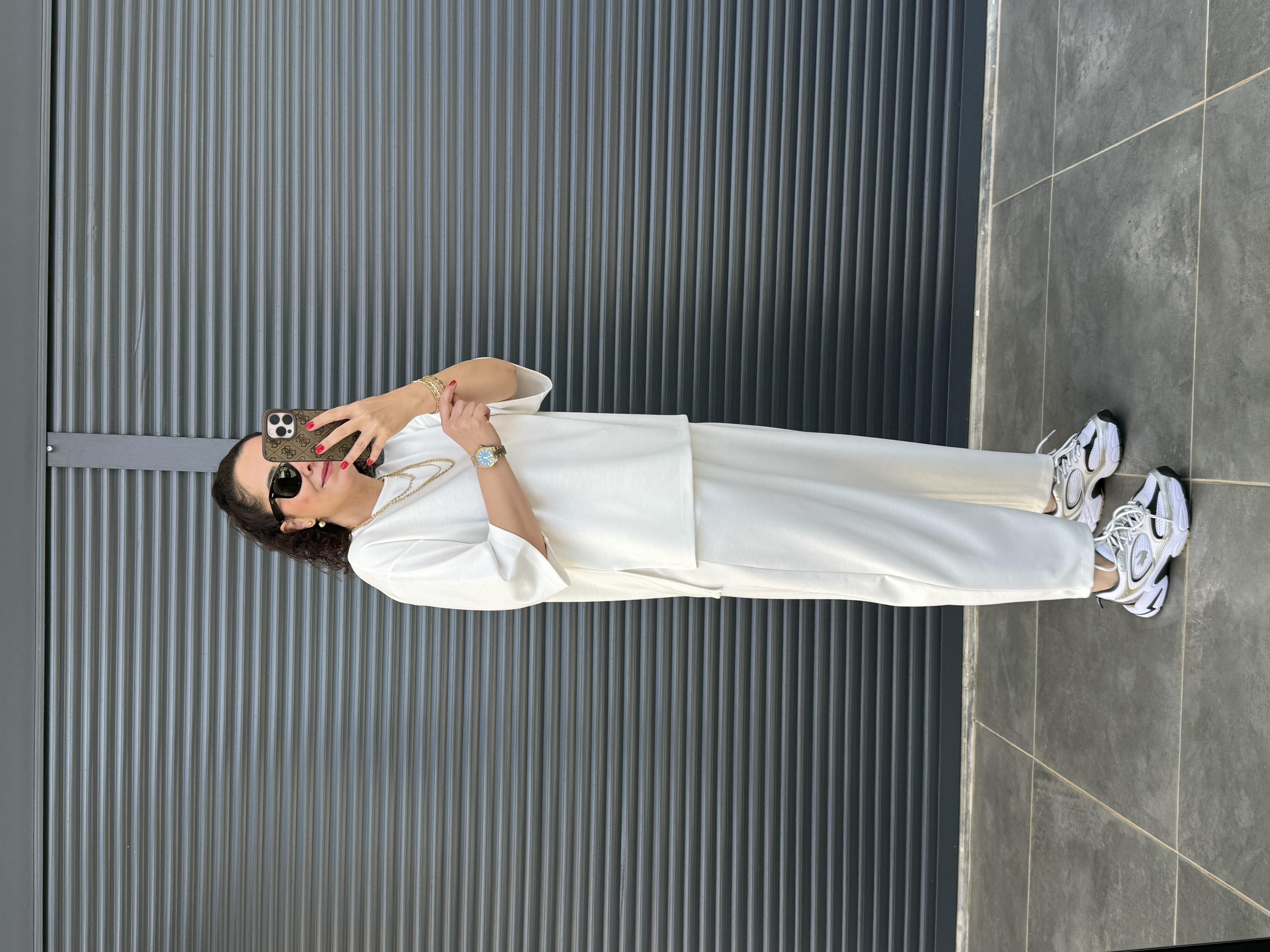 Modal Kumaş T-shirt Pantolon Takım  Ekru