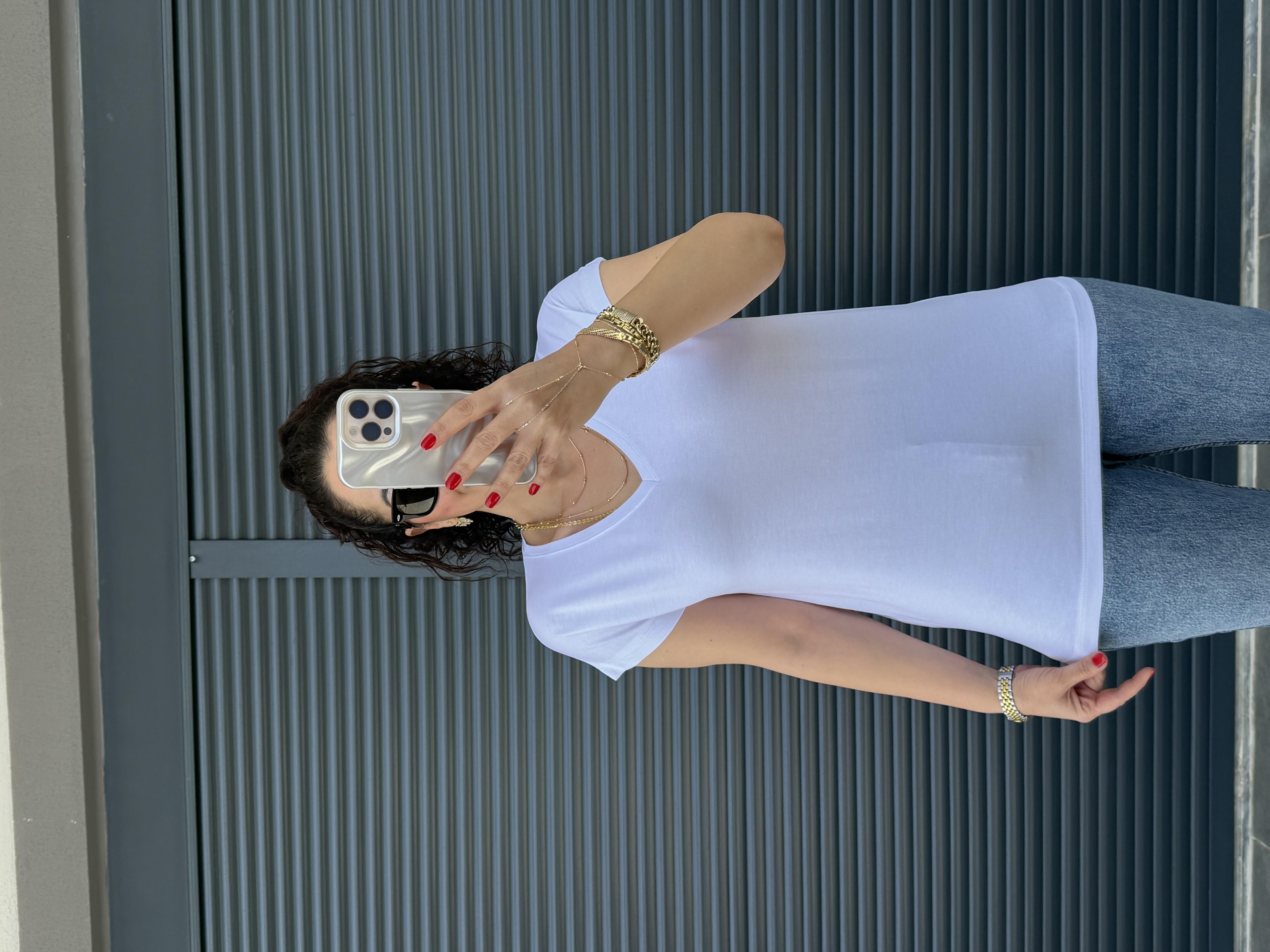 Modal Kumaş  V Yaka T-Shirt Beyaz