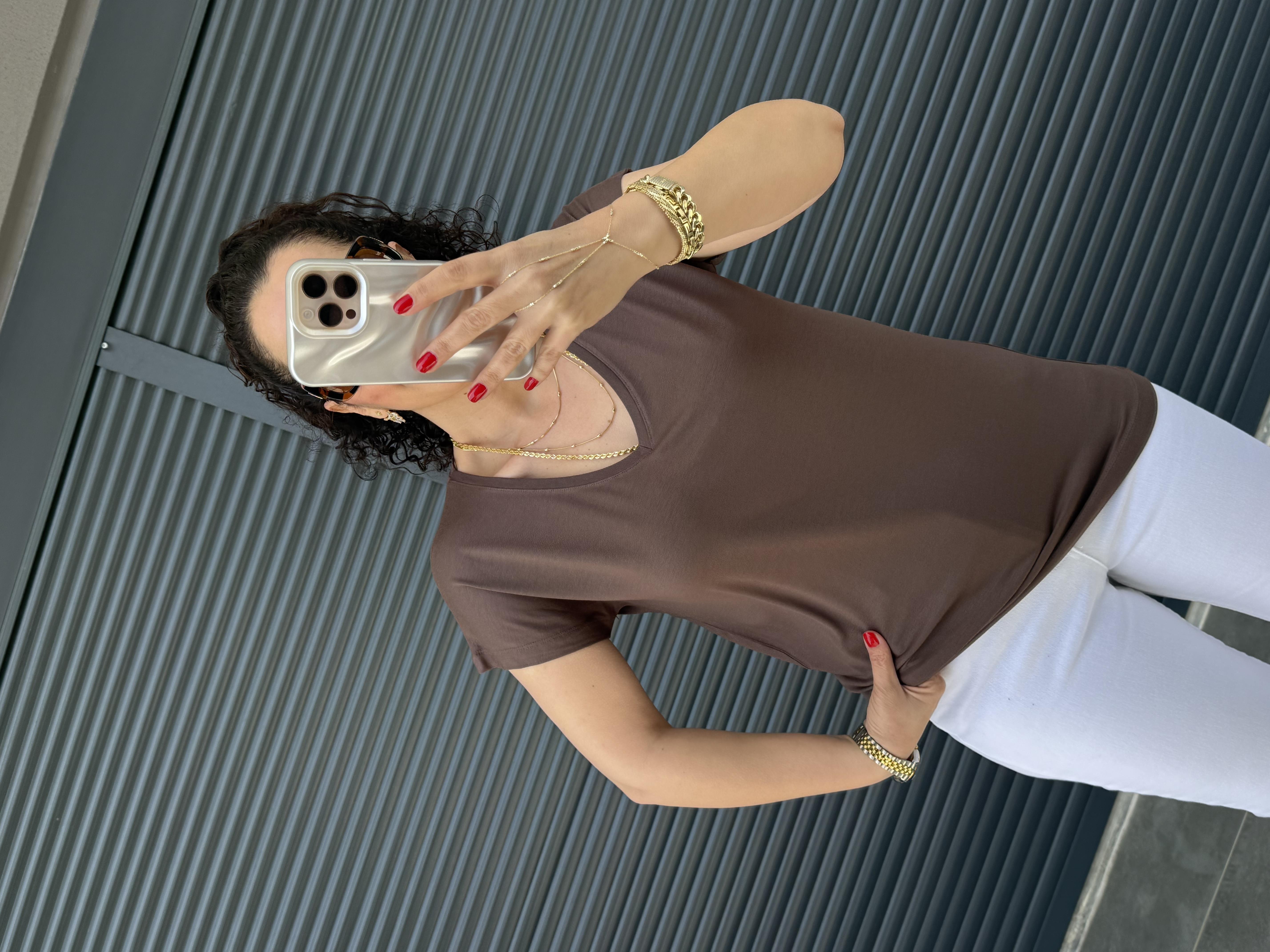 Modal Kumaş  V Yaka T-Shirt Kahverengi