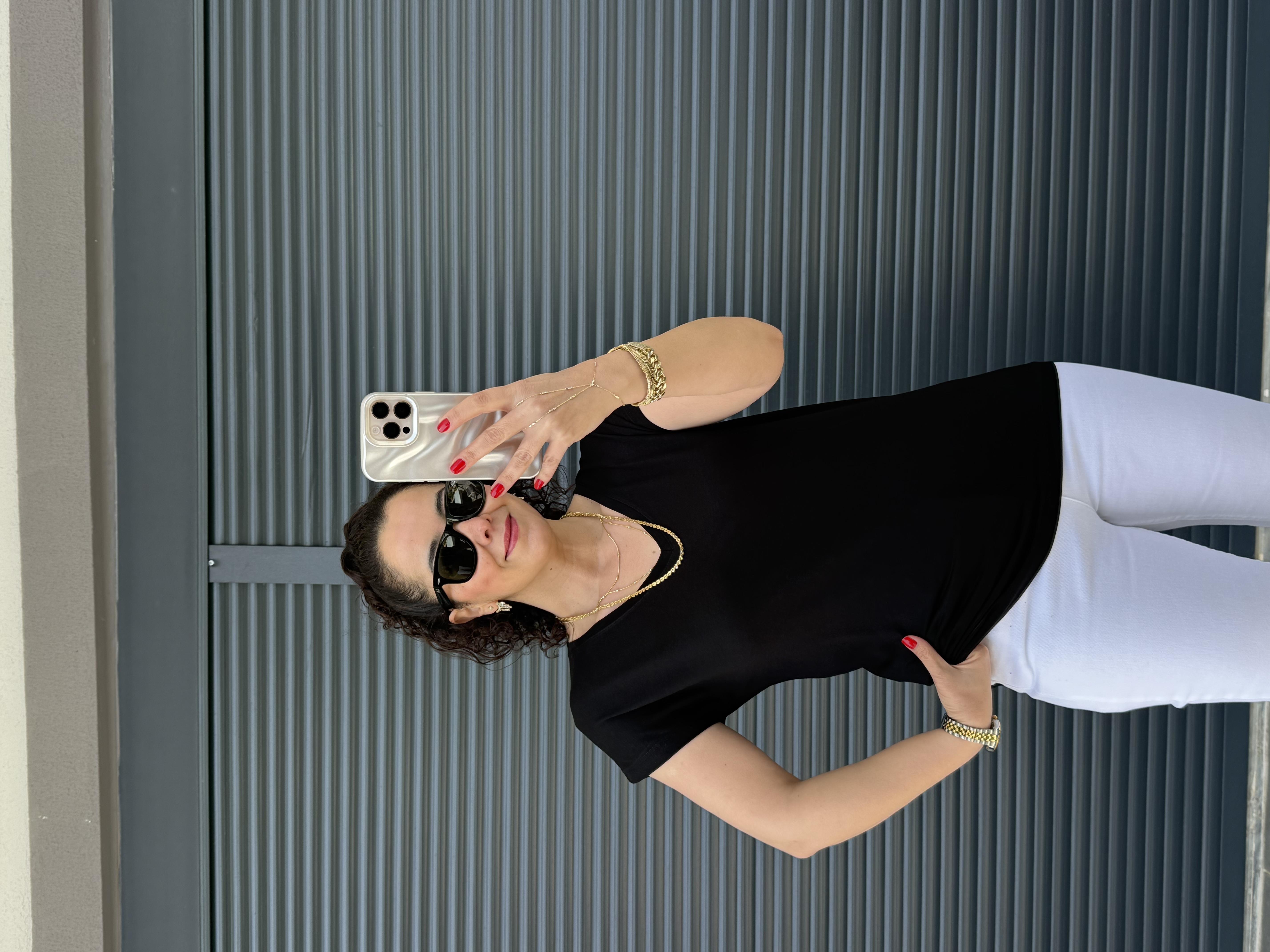 Modal Kumaş  V Yaka T-Shirt Siyah