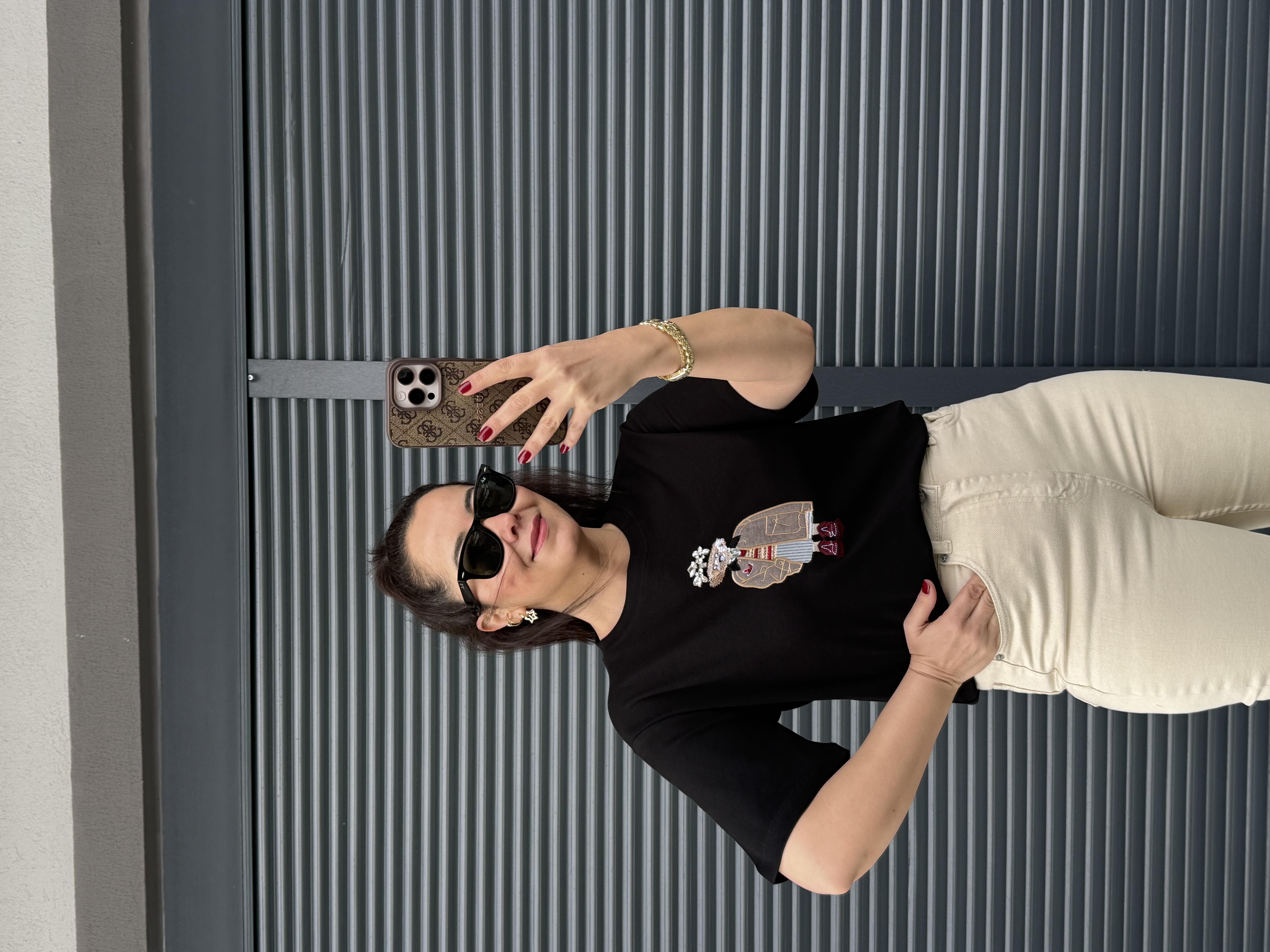Orj Marka Nakışlı Taşlı T-Shirt Siyah