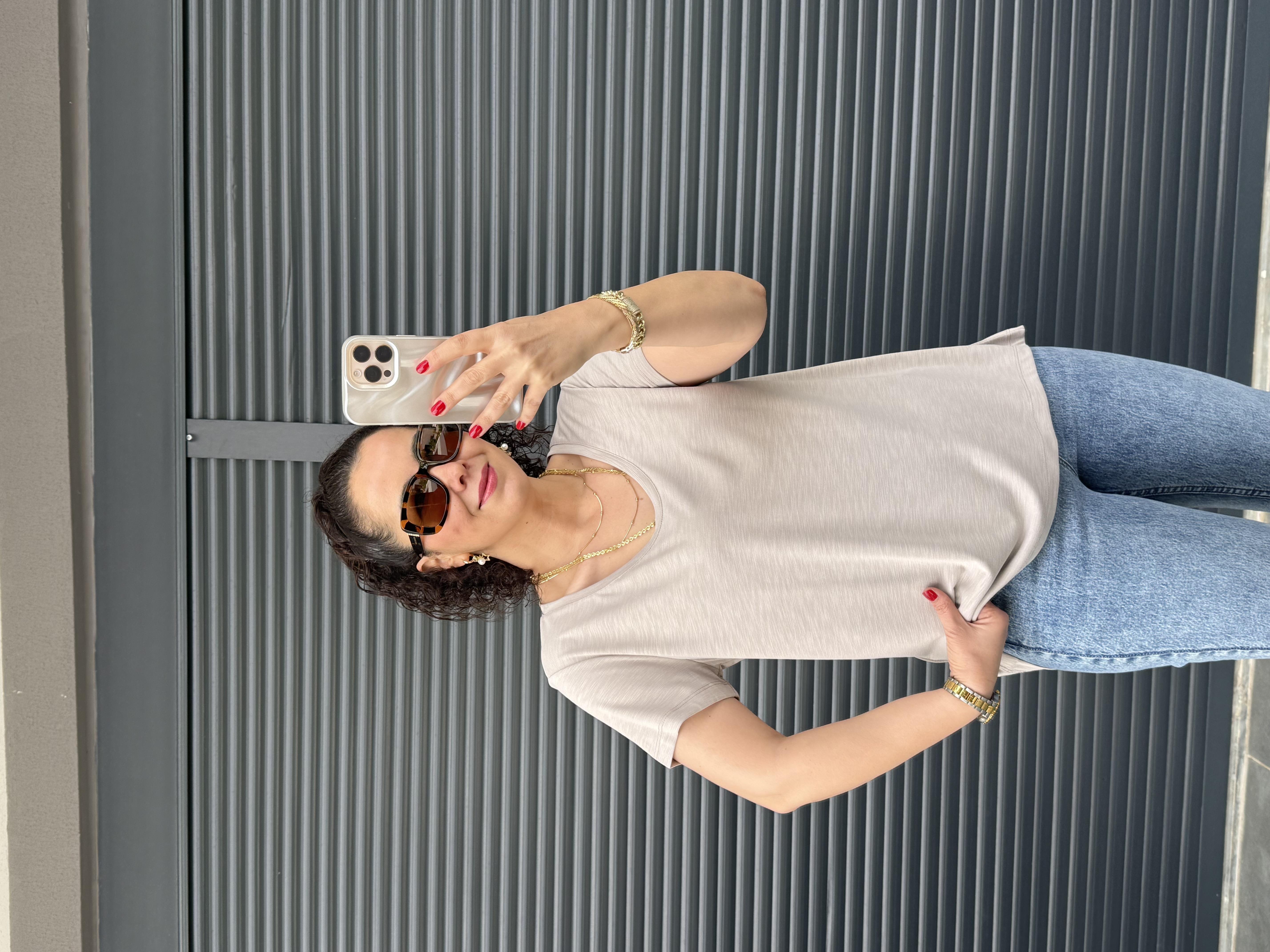 Premium Oval Yaka İthal Modal T-shirt Bej