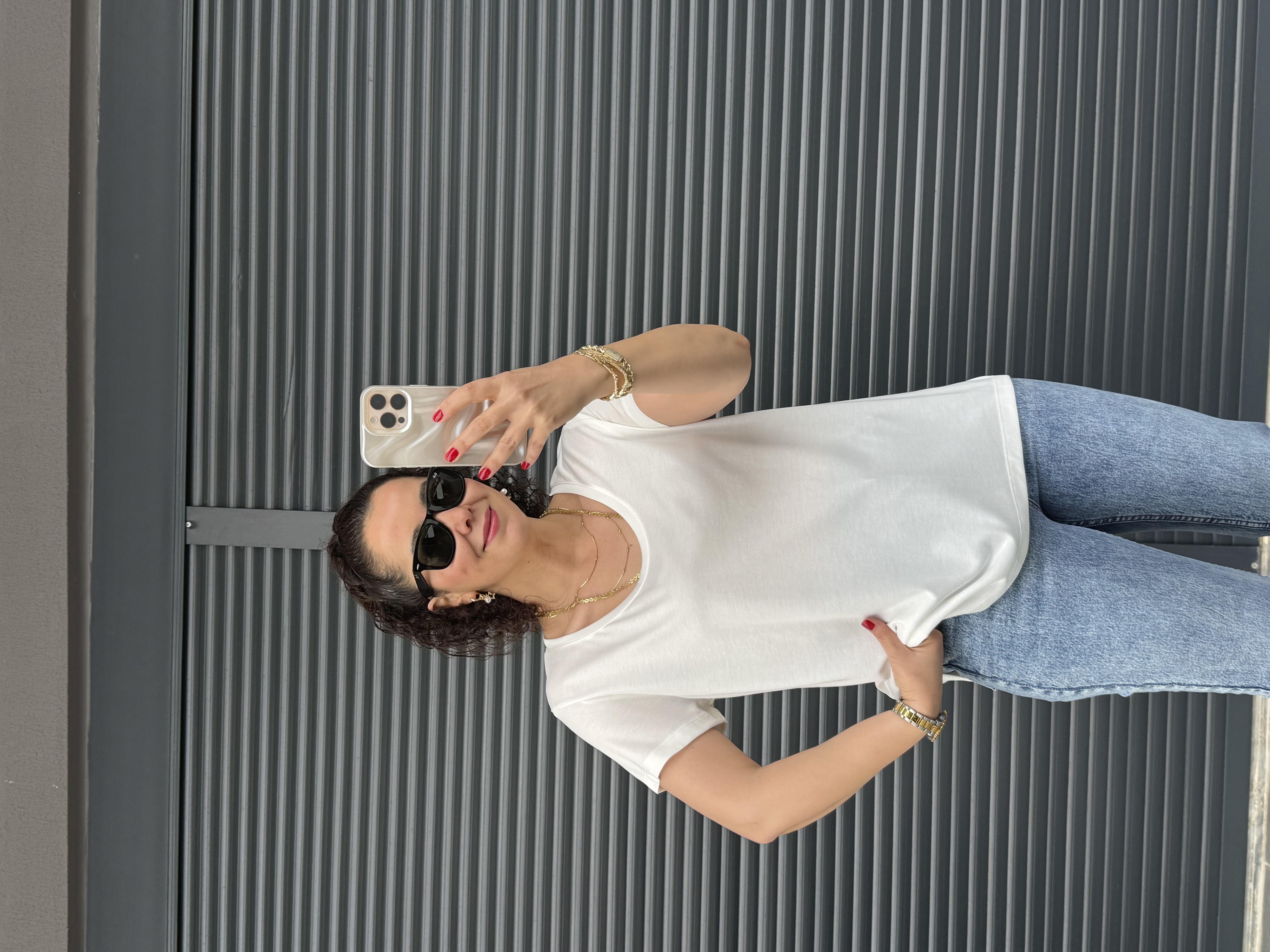 Premium Oval Yaka İthal Modal T-shirt Ekru