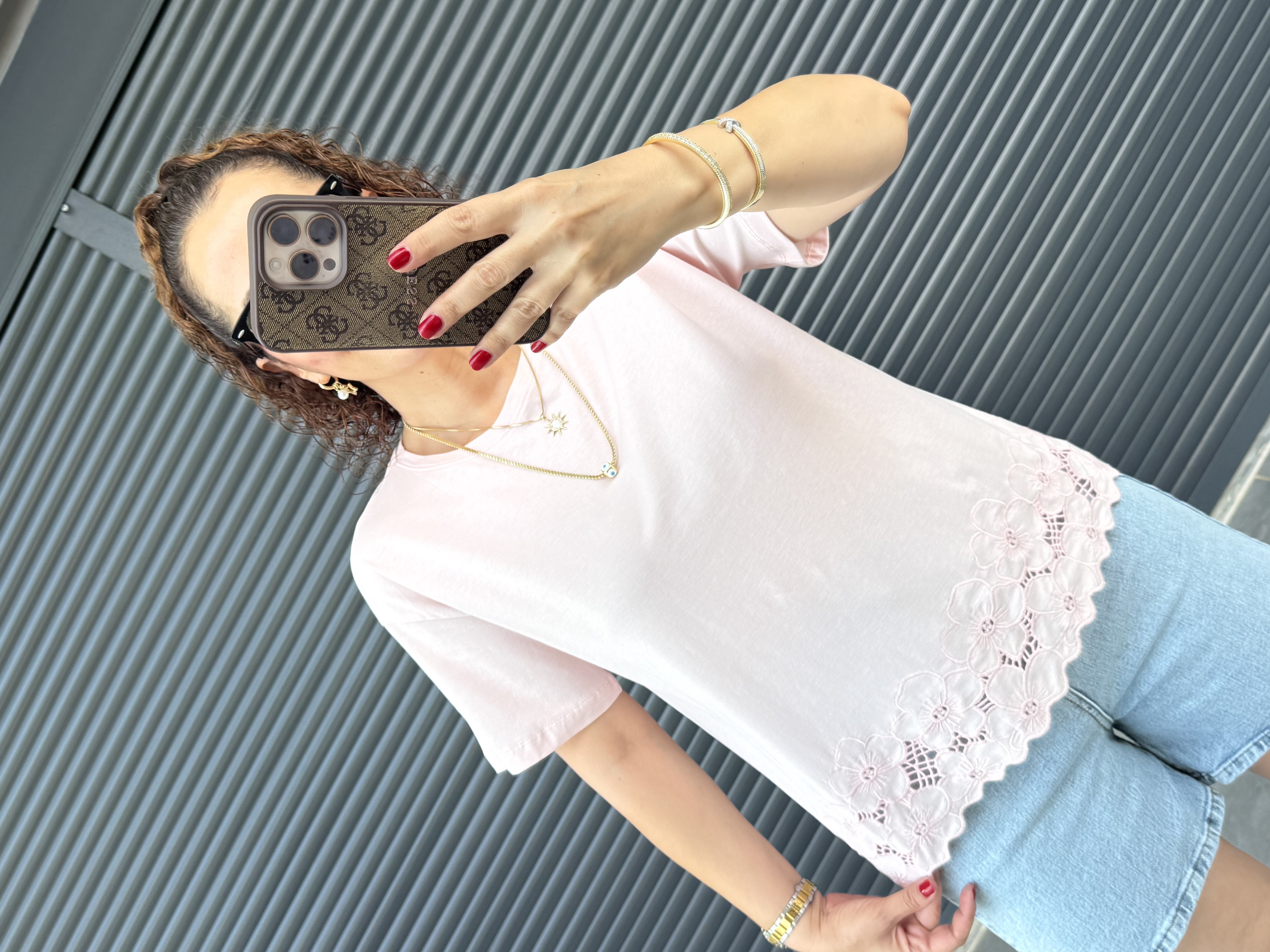 Premium Çiçek Güpür Detaylı T-shirt Pembe