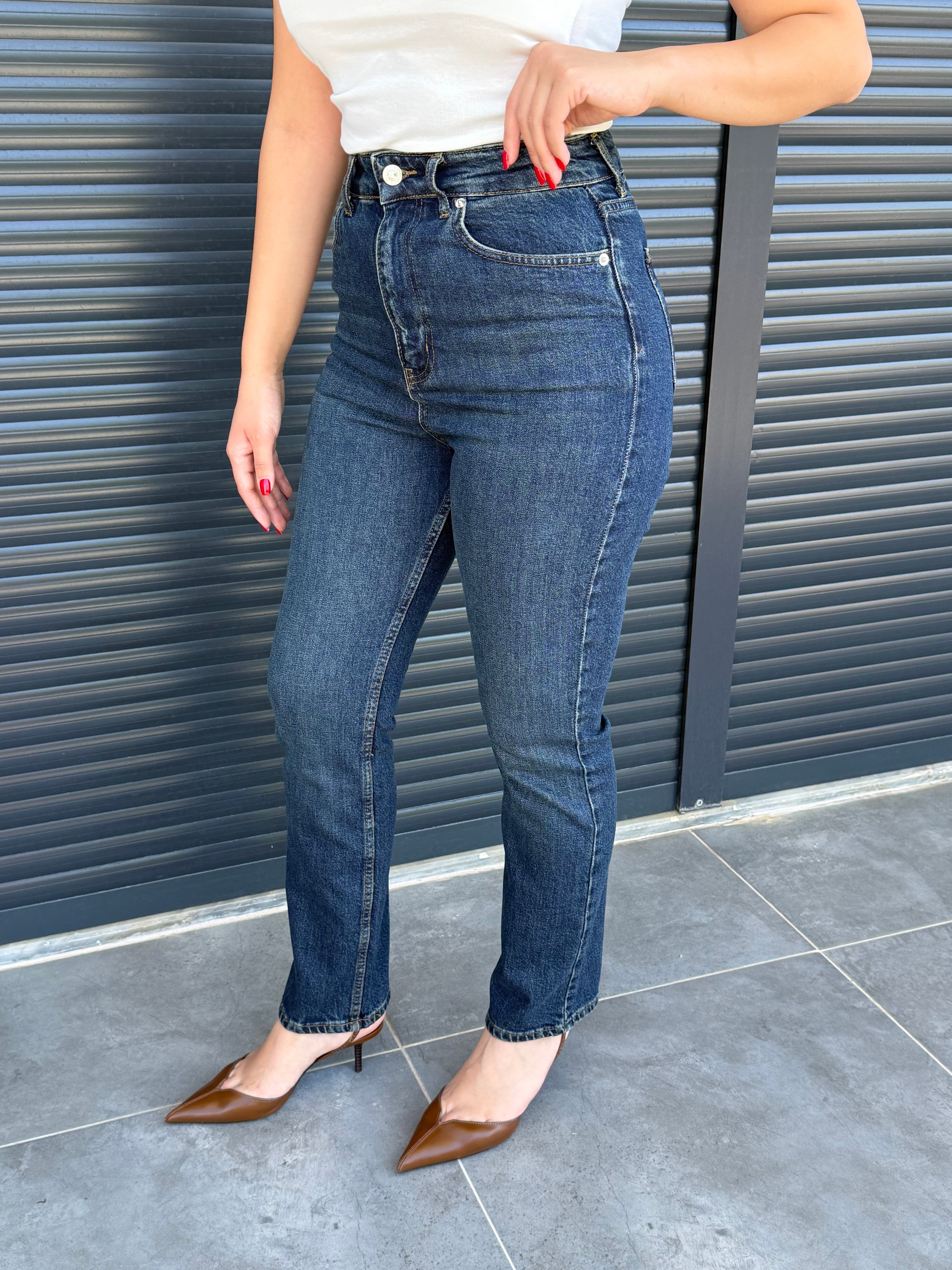 Premium Kalem Paça Toparlayıcı Boy Fit Jean Tint