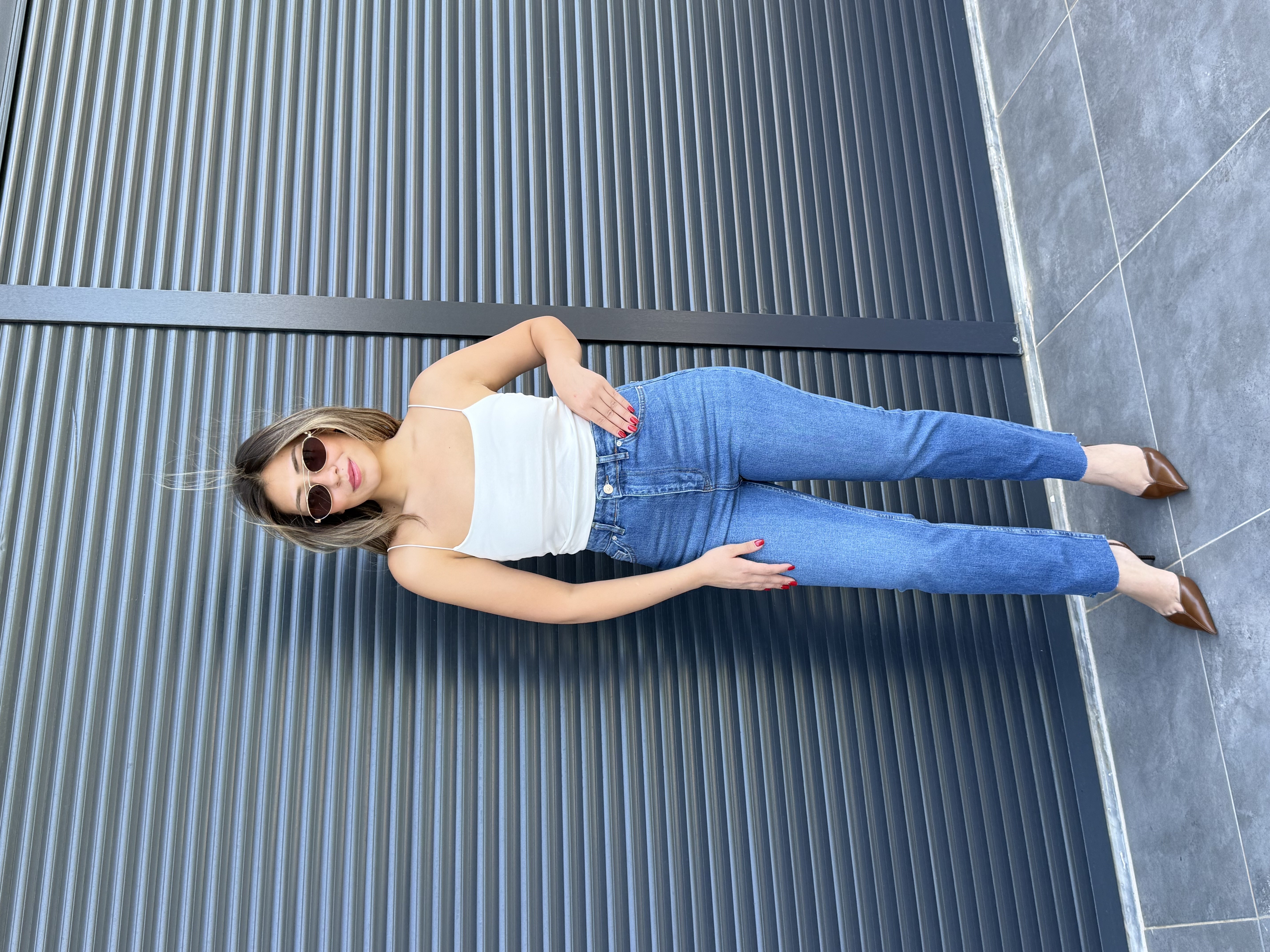 Premium Kesik Paça Toparlayıcı Boy Fit Jean Koyu Mavi