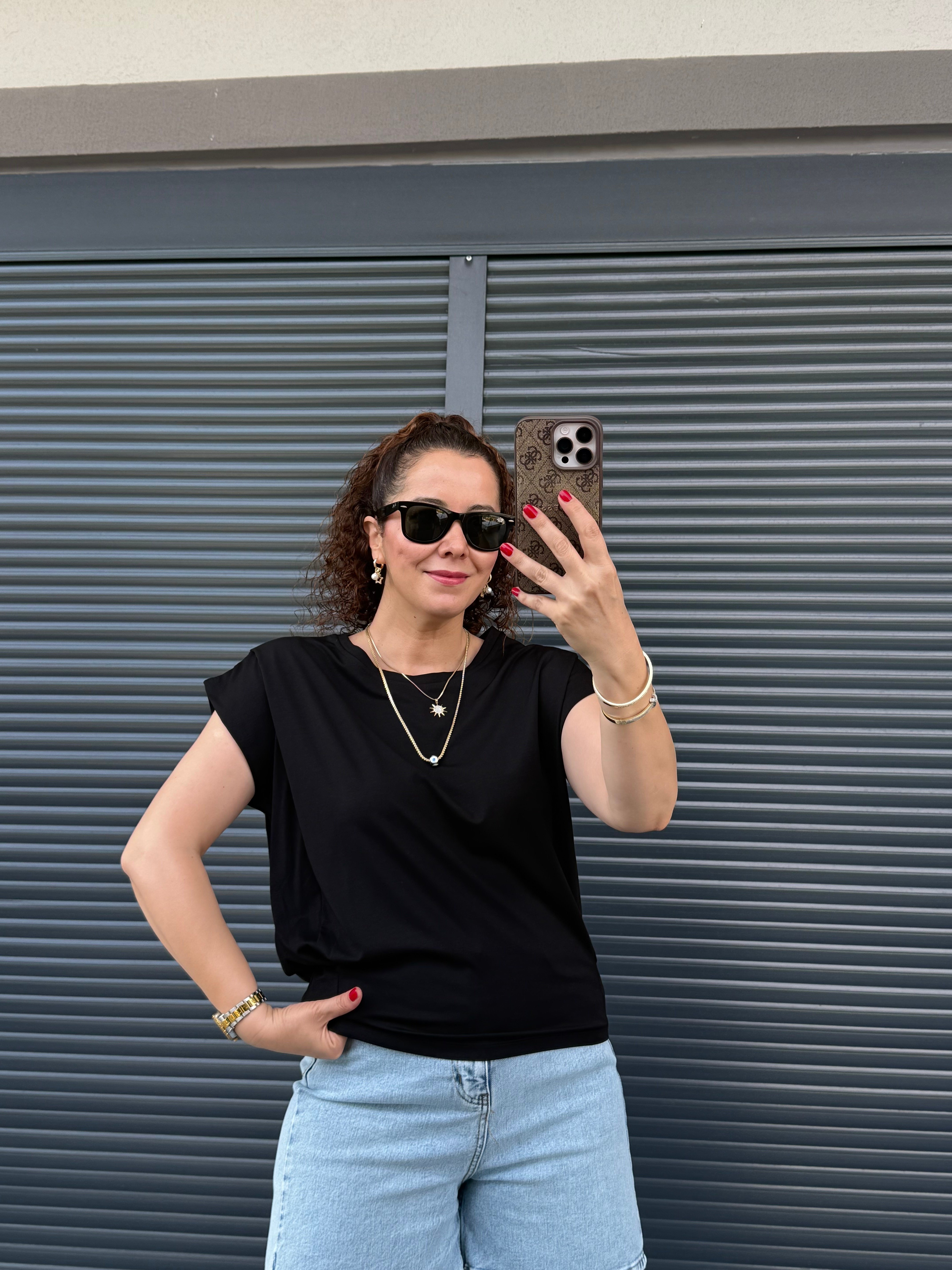 Premium Omuz Detaylı Tasarım T-shirt Siyah