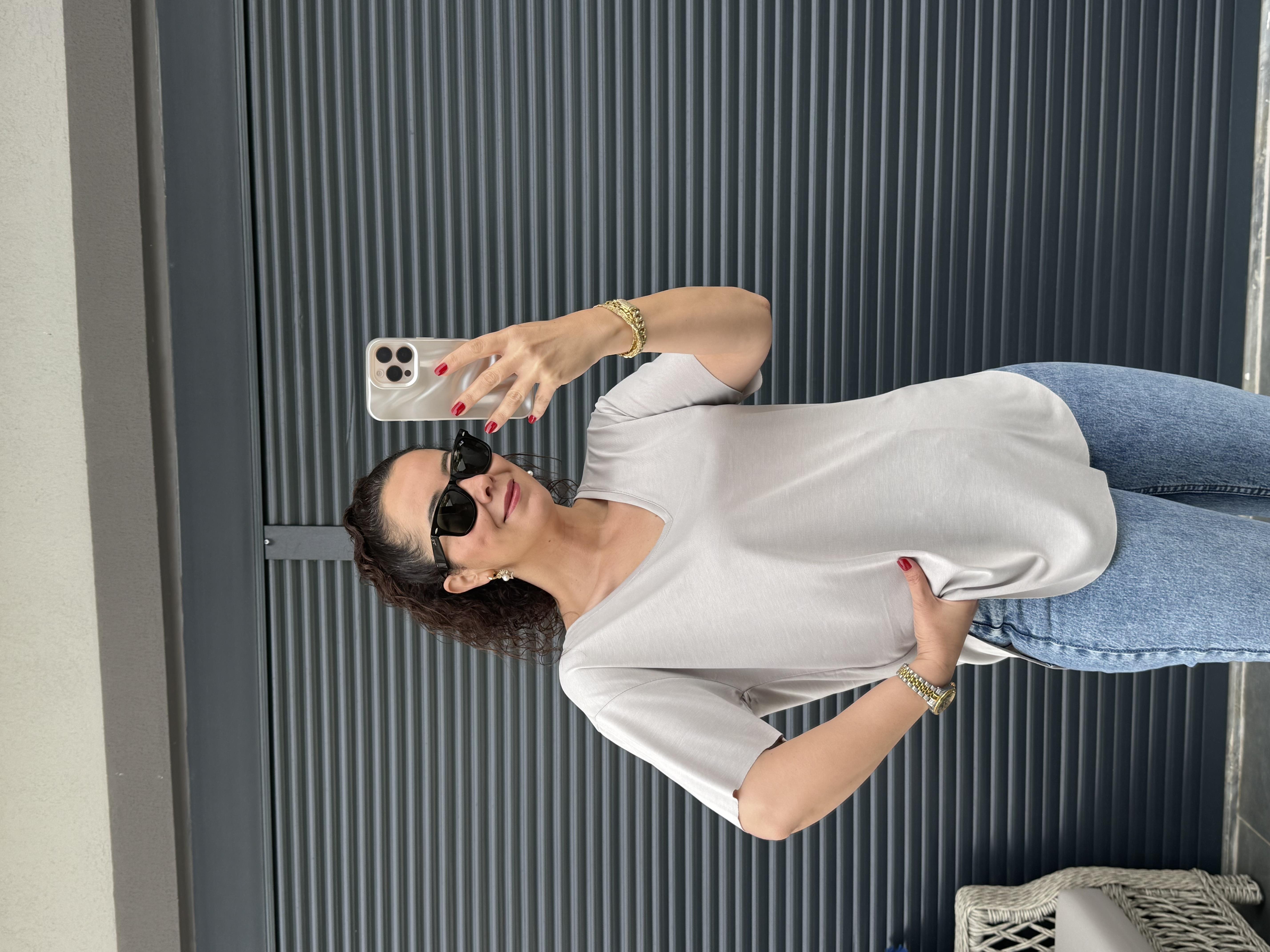 Premium V Yaka Salaş T-shirt Taş