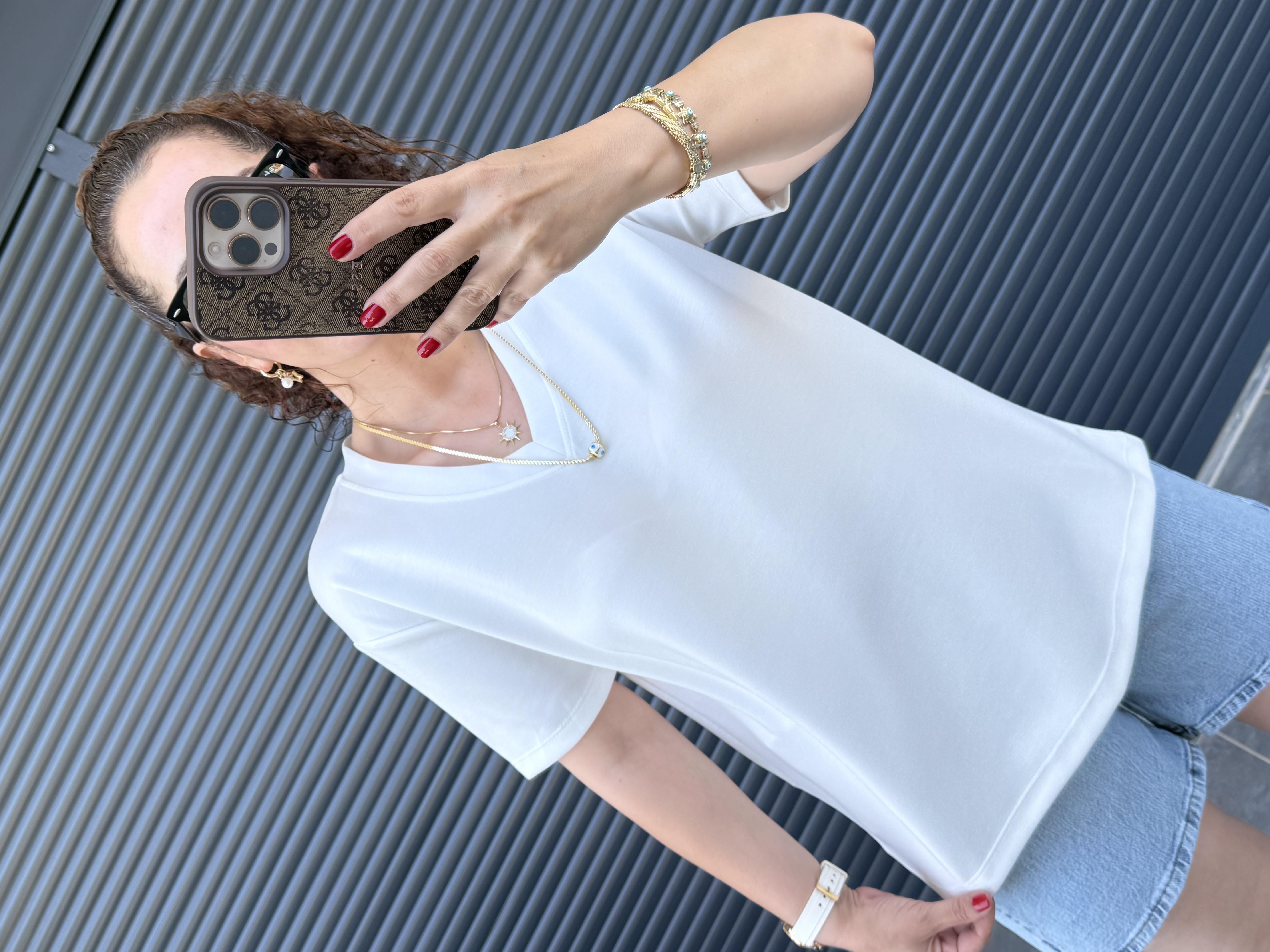 V Yaka Modal Kumaş T-shirt Beyaz 