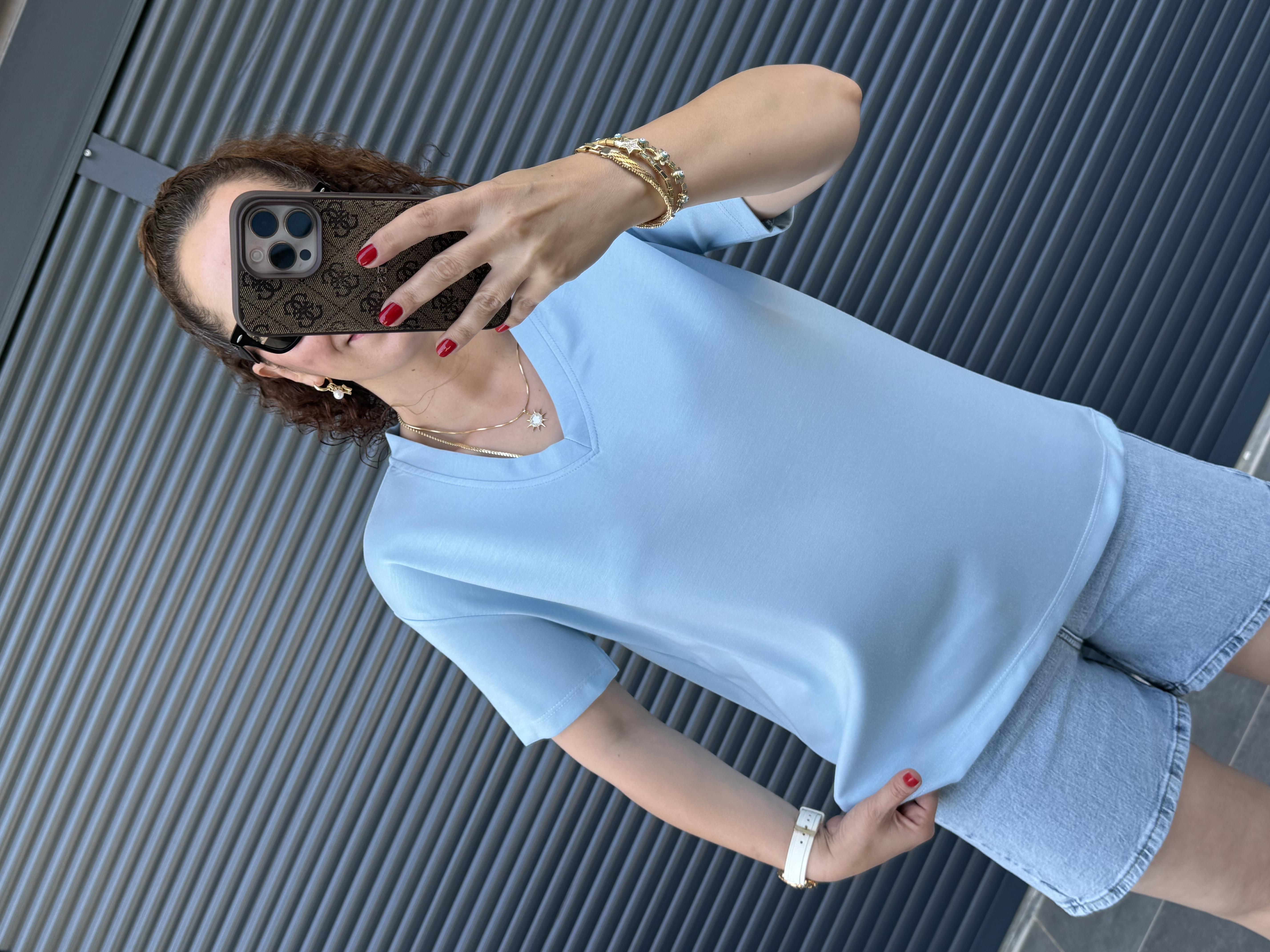 V Yaka Modal Kumaş T-shirt Mavi