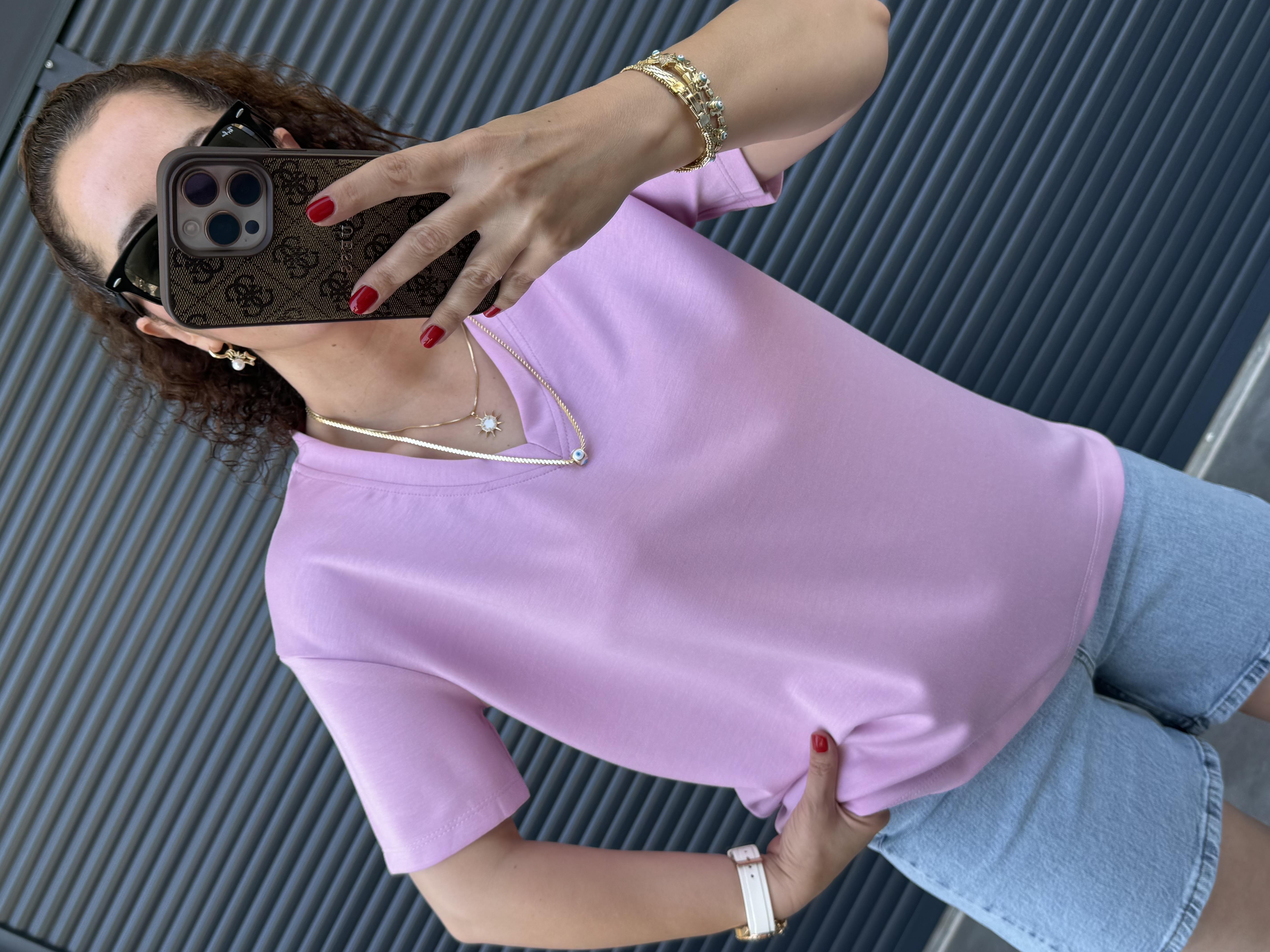 V Yaka Modal Kumaş T-shirt  Pembe