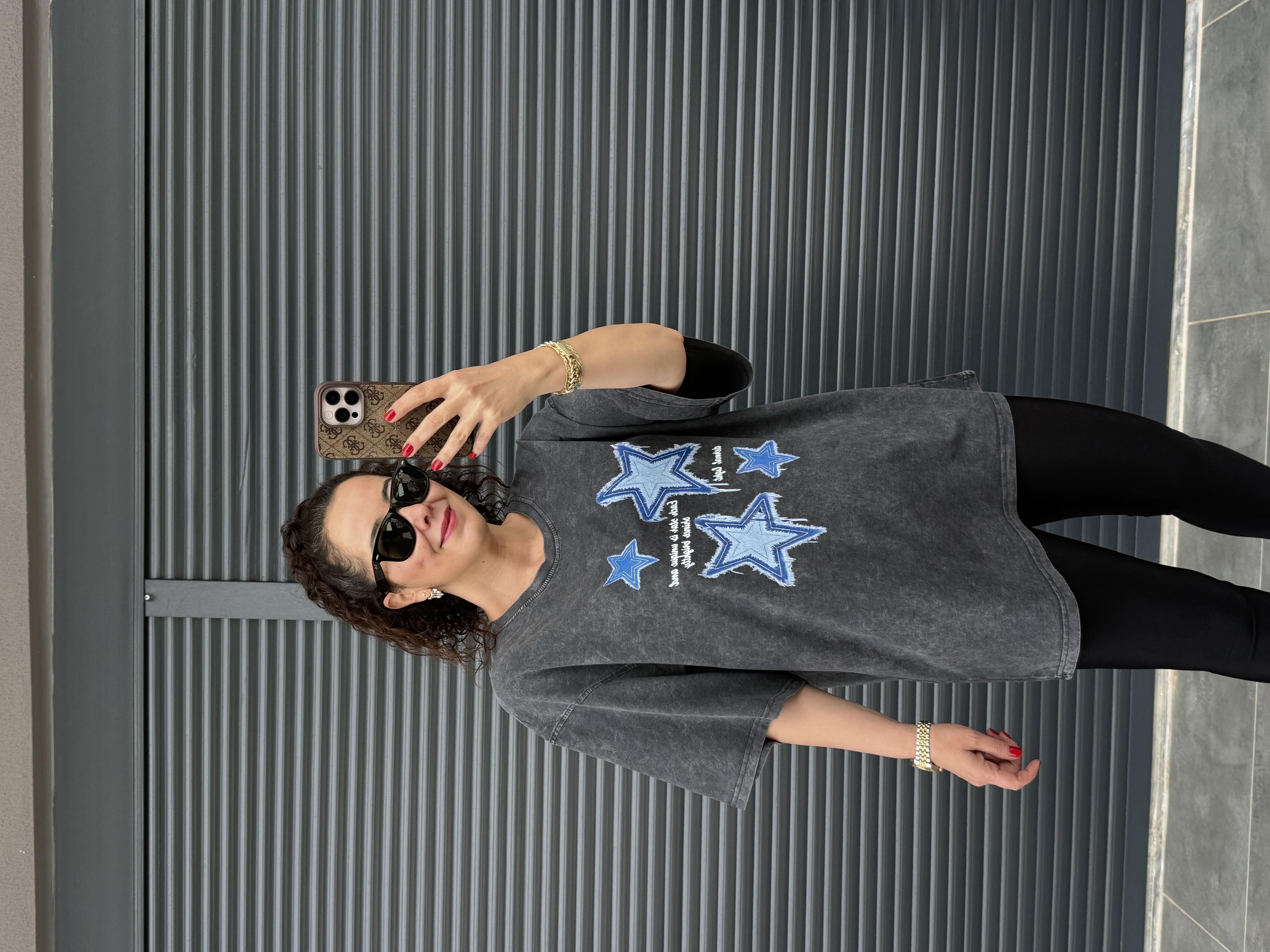 Yıldız Eskitme Oversize T-shirt