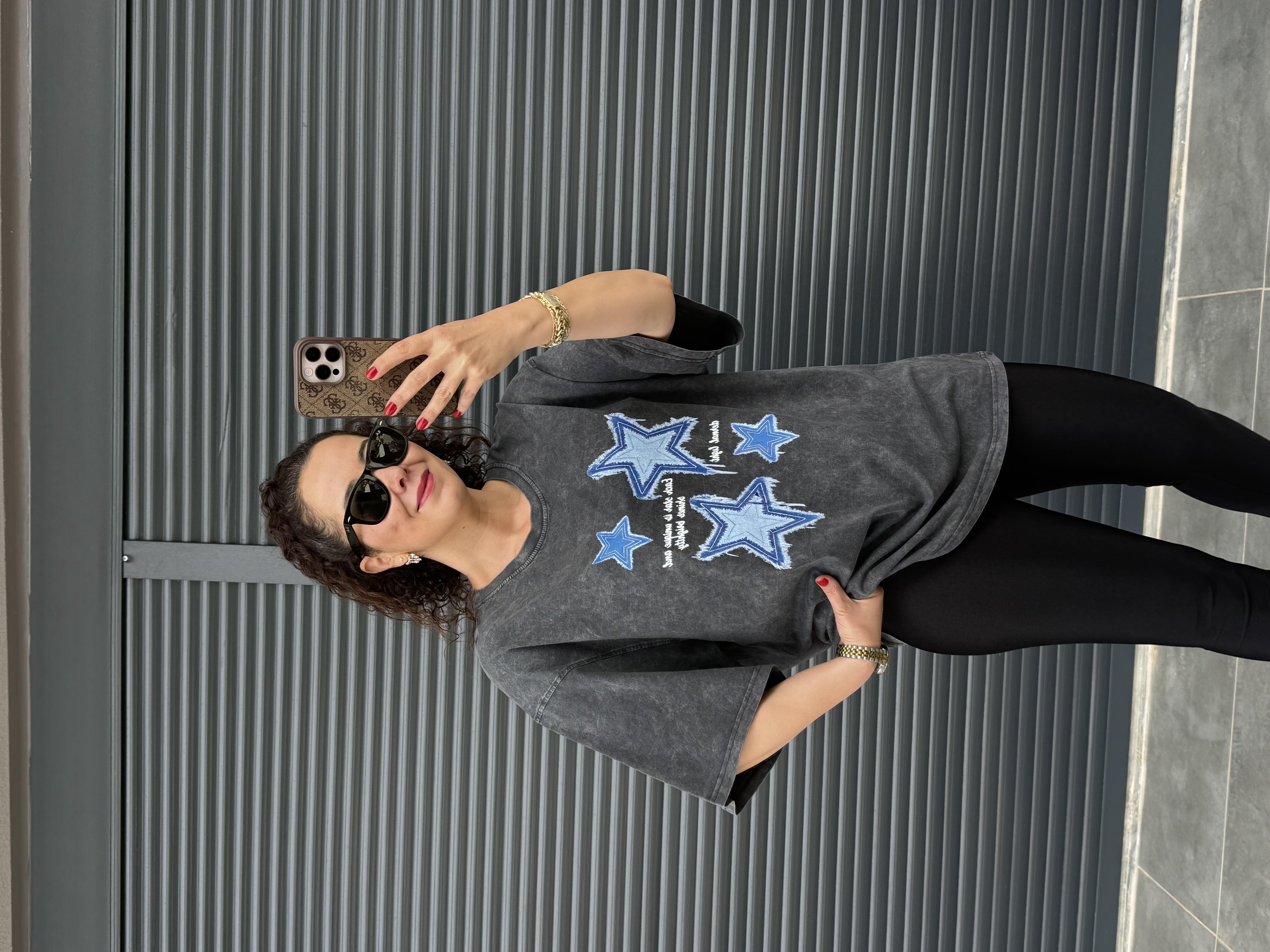 Yıldız Eskitme Oversize T-shirt