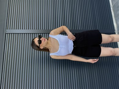 Arka Beli Lastikli Tensel Kot Şort Siyah