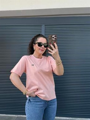 Bisiklet Yaka Nakışlı Pamuklu  T-Shirt Yavruağzı
