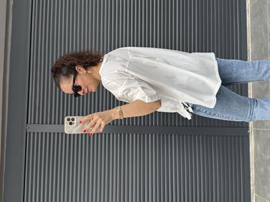 Büzgü Detaylı Tasarım T-shirt Beyaz