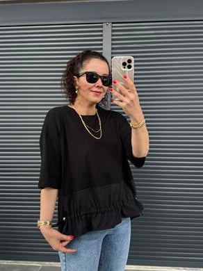 Büzgü Detaylı Tasarım T-shirt Siyah