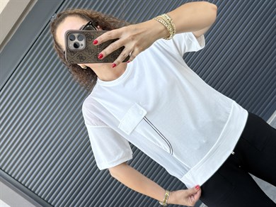 Cepli Şerit Detaylı T-Shirt Beyaz
