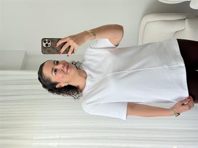 Dilvin Önü Dikiş Detaylı T-Shirt Beyaz