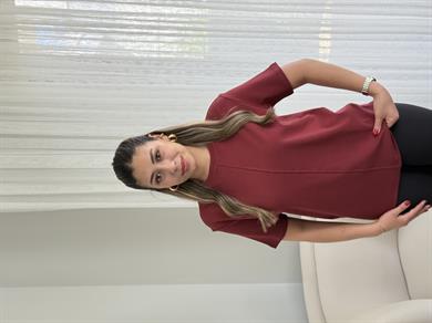 Dilvin Önü Dikiş Detaylı T-Shirt Bordo