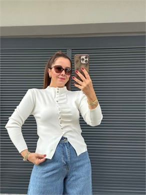 Düğmeli Fırfır Detaylı Elit Triko Ekru