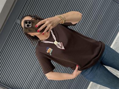 Fularlı Basıc T-shirt  Acı Kahve 