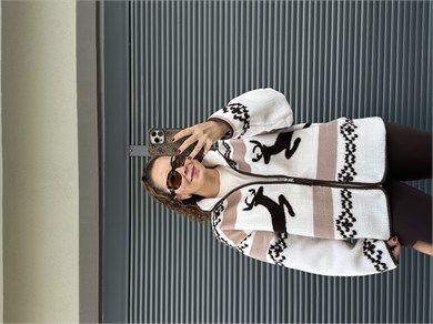 Geyik Temalı Fermuarlı Polar Sweat 