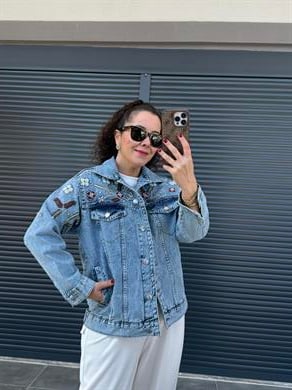 İnci Ve Nakış İşlemeli Denim Ceket