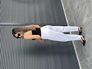 Karol Beyaz Mom Jean 