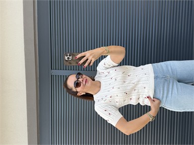 Karol Çiçek Nakışlı Kısa Kollu Triko