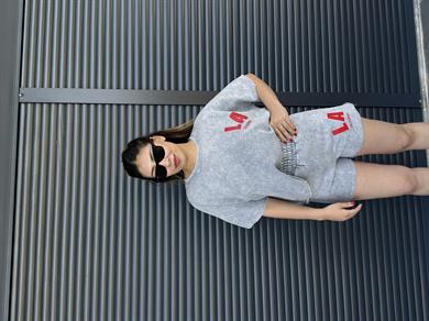 La Yazılı Taş Yıkamalı Oversize Takım Gri