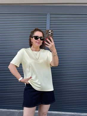 Modal Kumaş Bisiklet Yaka Basic T-Shirt Sarı