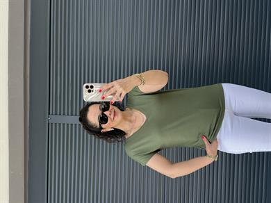Modal Kumaş  V Yaka T-Shirt Haki