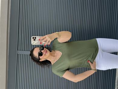 Modal Kumaş  V Yaka T-Shirt Haki