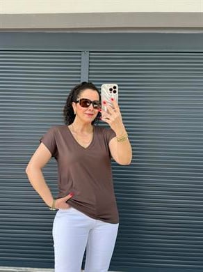 Modal Kumaş  V Yaka T-Shirt Kahverengi