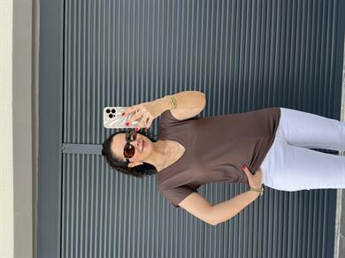 Modal Kumaş  V Yaka T-Shirt Kahverengi
