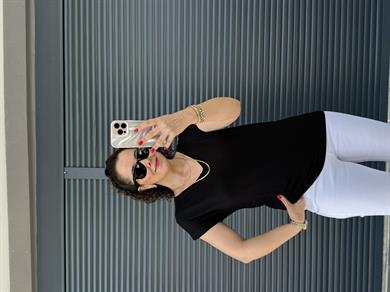 Modal Kumaş  V Yaka T-Shirt Siyah
