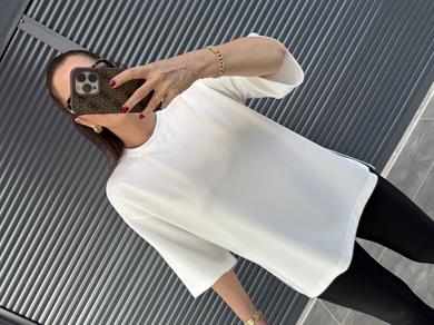 Modal Kumaş Yan Yırtmaçlı Basic T-Shirt Beyaz