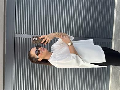 Modal Kumaş Yan Yırtmaçlı Basic T-Shirt Beyaz