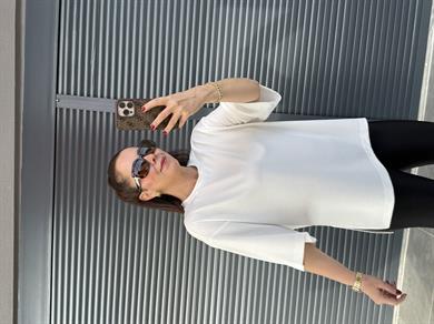 Modal Kumaş Yan Yırtmaçlı Basic T-Shirt Beyaz
