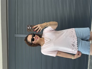 Premium Çiçek Güpür Detaylı T-shirt Pembe