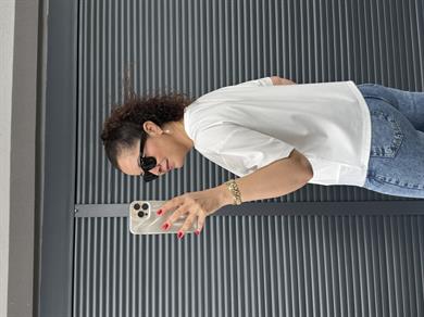 Şerit Zımba Detaylı Tasarım T-shirt Ekru