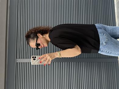 Şerit Zımba Detaylı Tasarım T-shirt Siyah