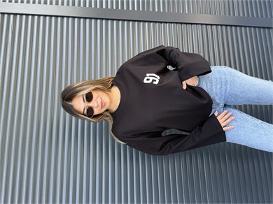 Siyah Rakam Baskılı İnce Sweatshirt