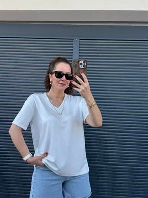 V Yaka Modal Kumaş T-shirt Beyaz 