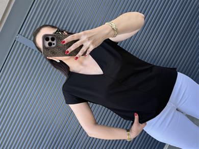 V Yaka Yarasa Kol Modal T-shirt Siyah